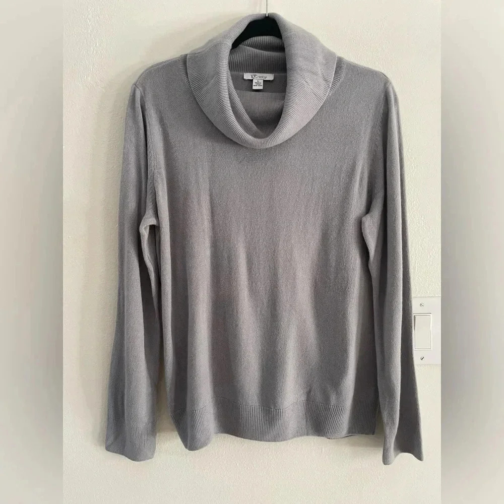 Soft Slate Gray Cowl Neck Turtleneck Long Sleeve Sweater The TOG Shop Size Large